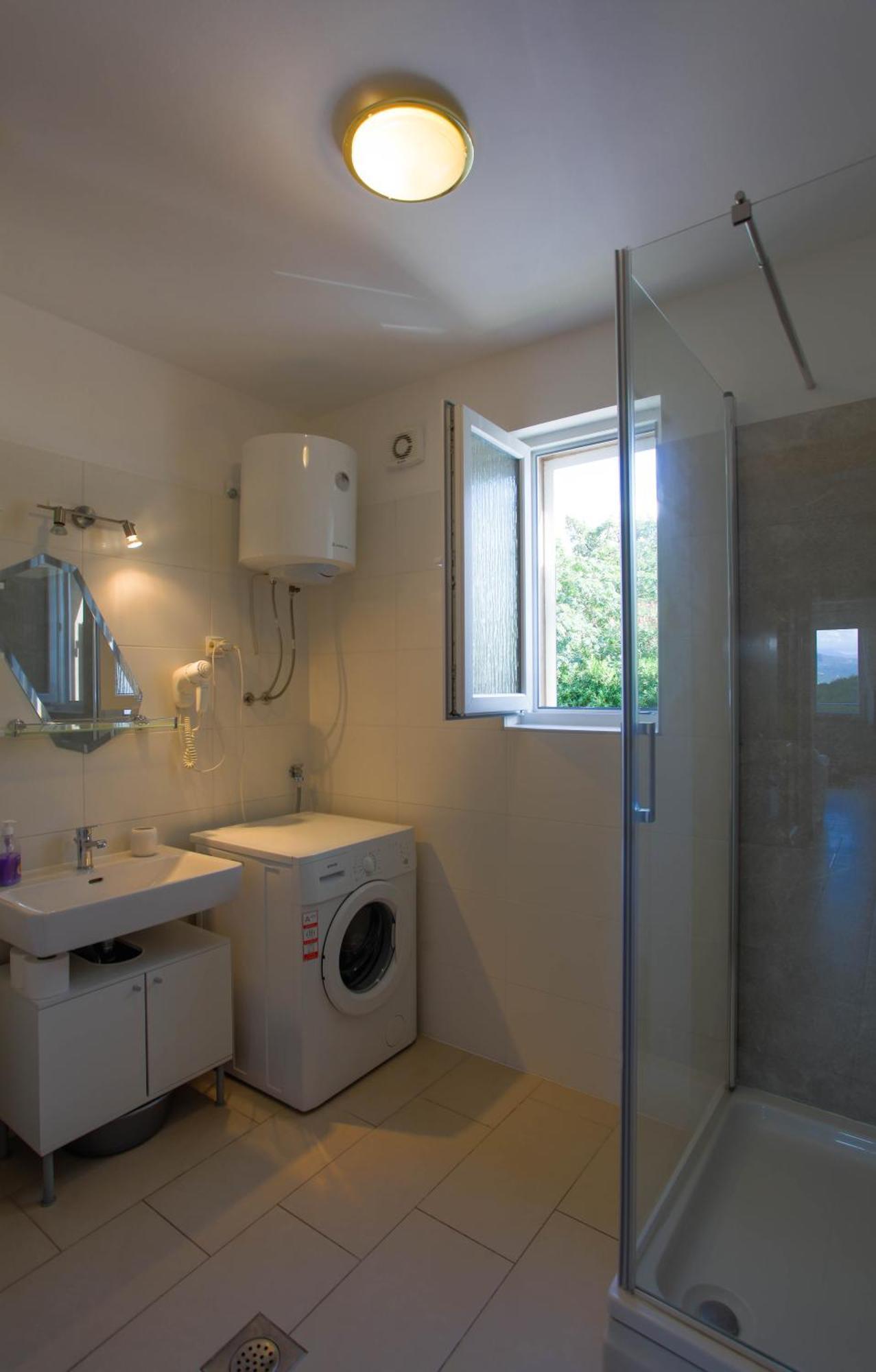 Apartman Kimi Šilo Eksteriør billede